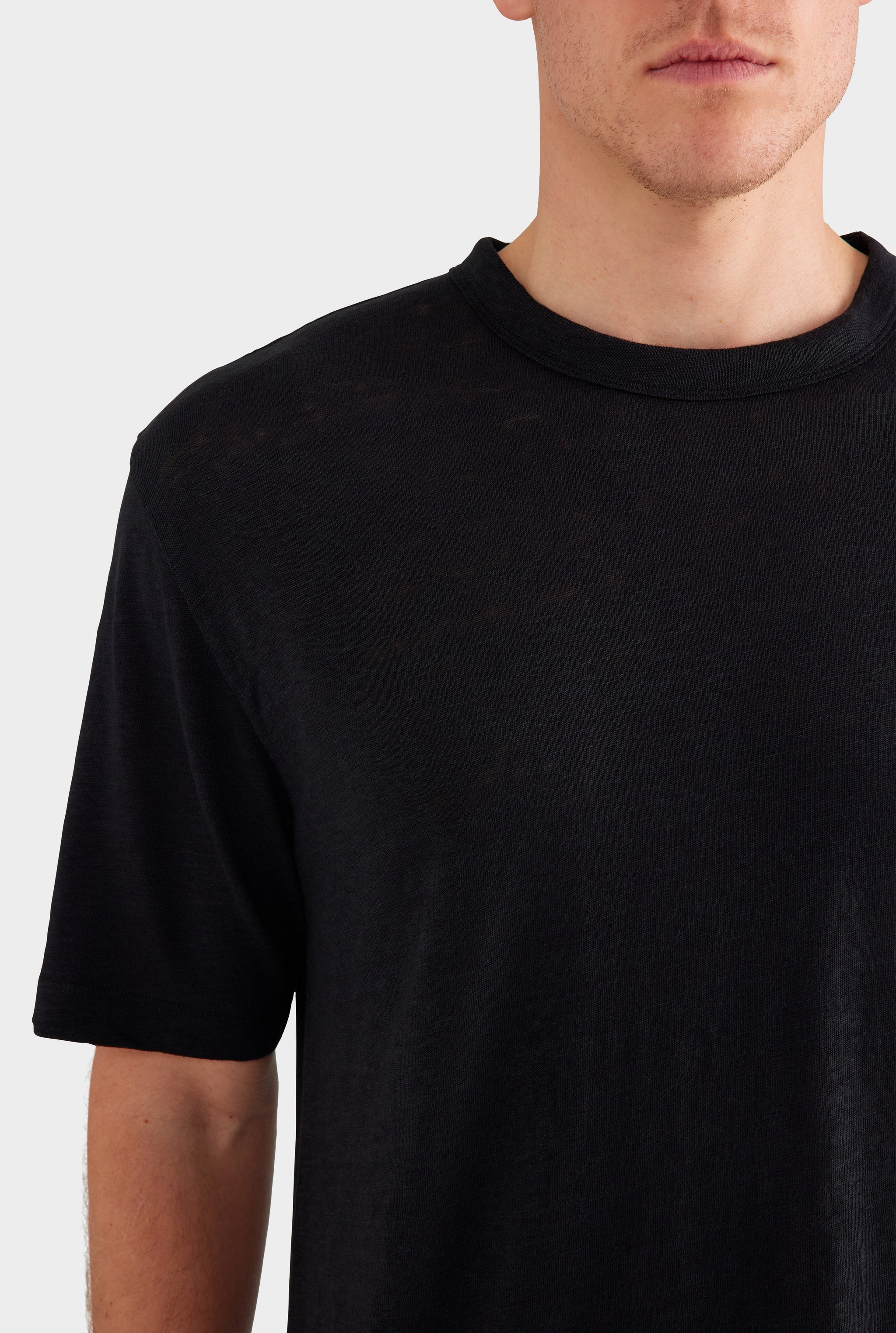 Linen Standard T Shirt - Black