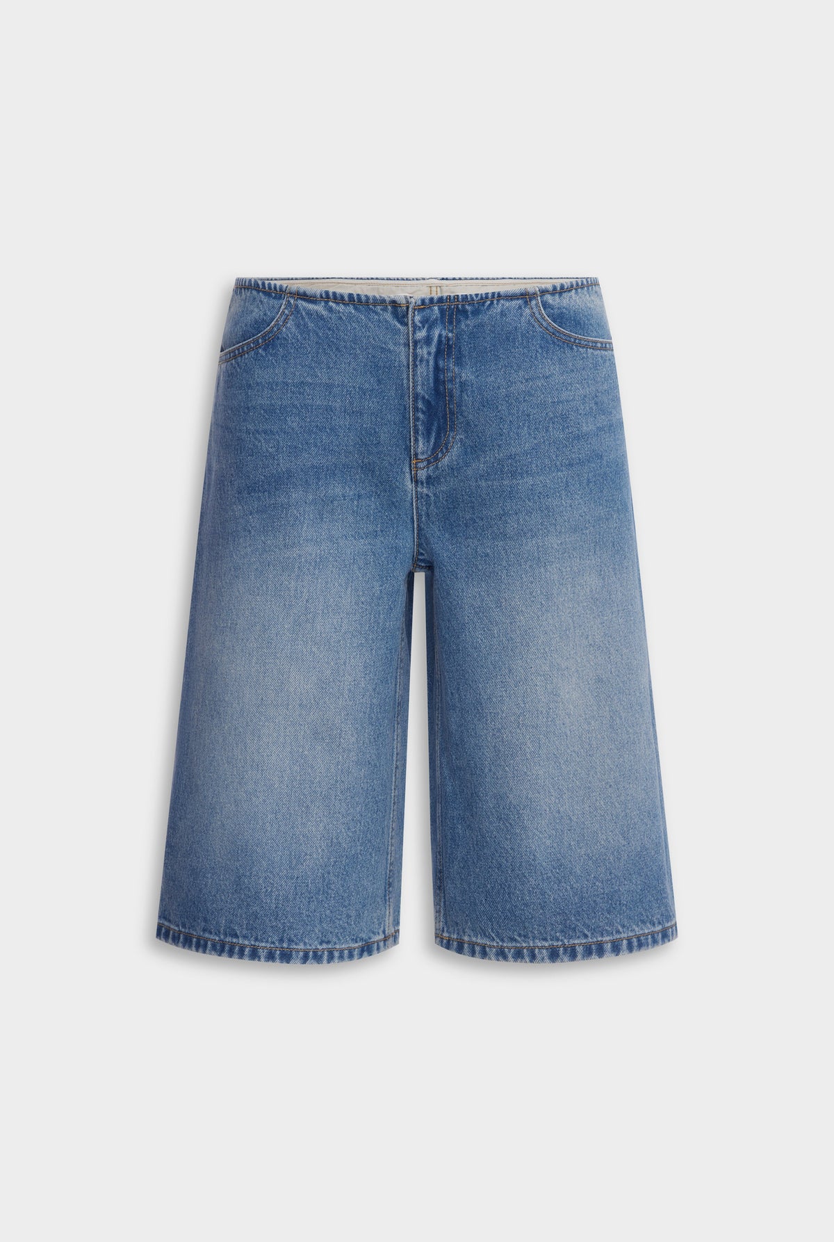 Low Rise Denim Bermuda - Mid Indigo [[AU_MEDIA:gid://shopify/MediaImage/27754613243991]]