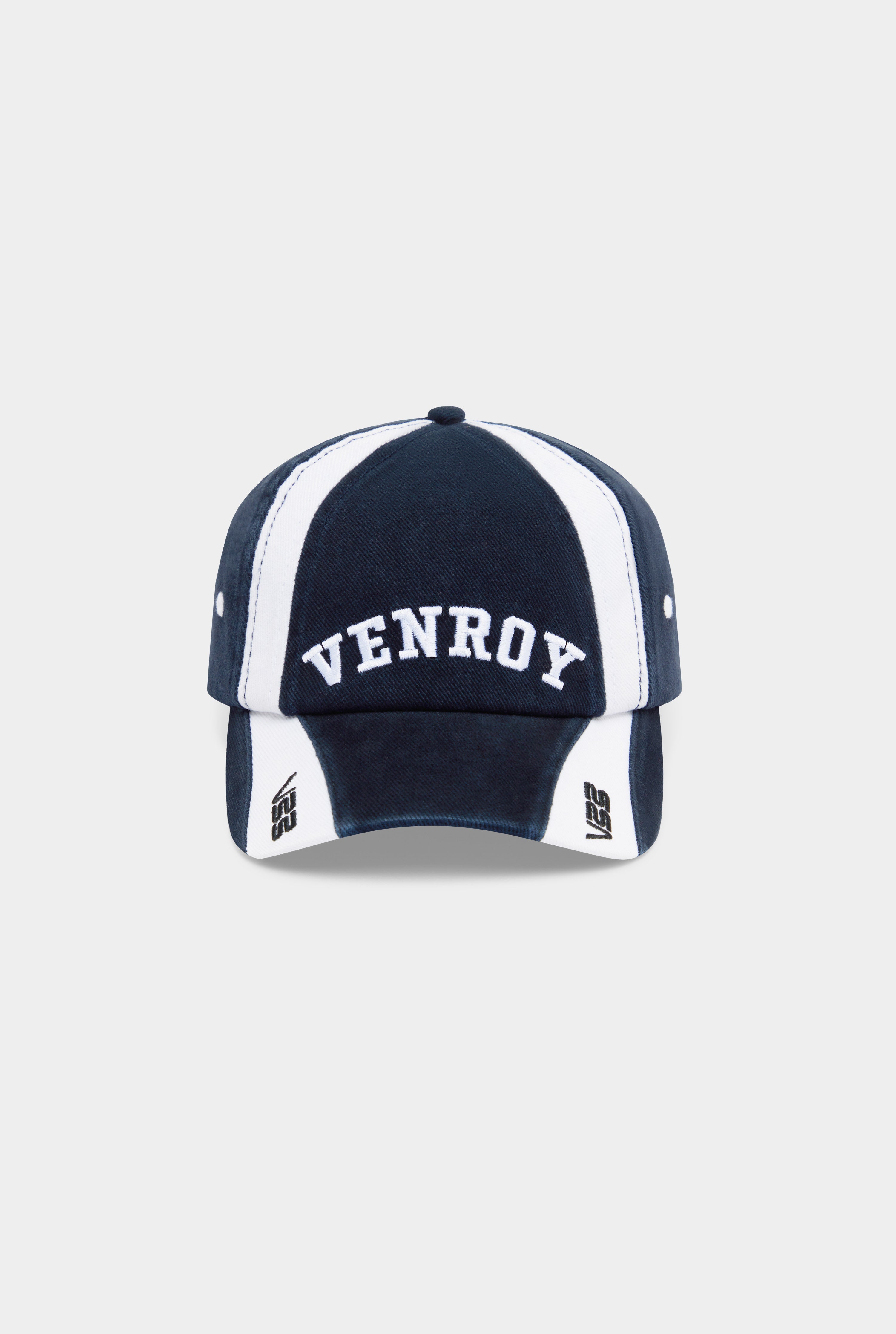 Venroy Panelled Twill Cap - Washed Black
