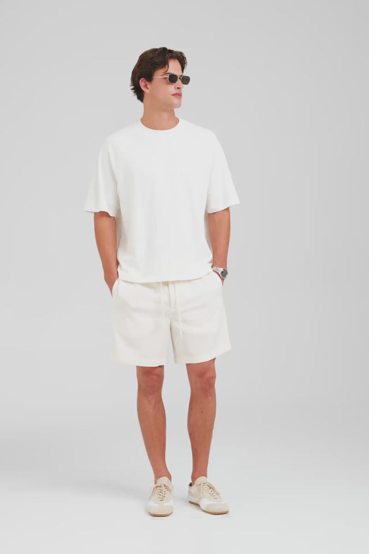 Oversized Raglan T Shirt - White [[AU_MEDIA:gid://shopify/Video/27767452762199]]