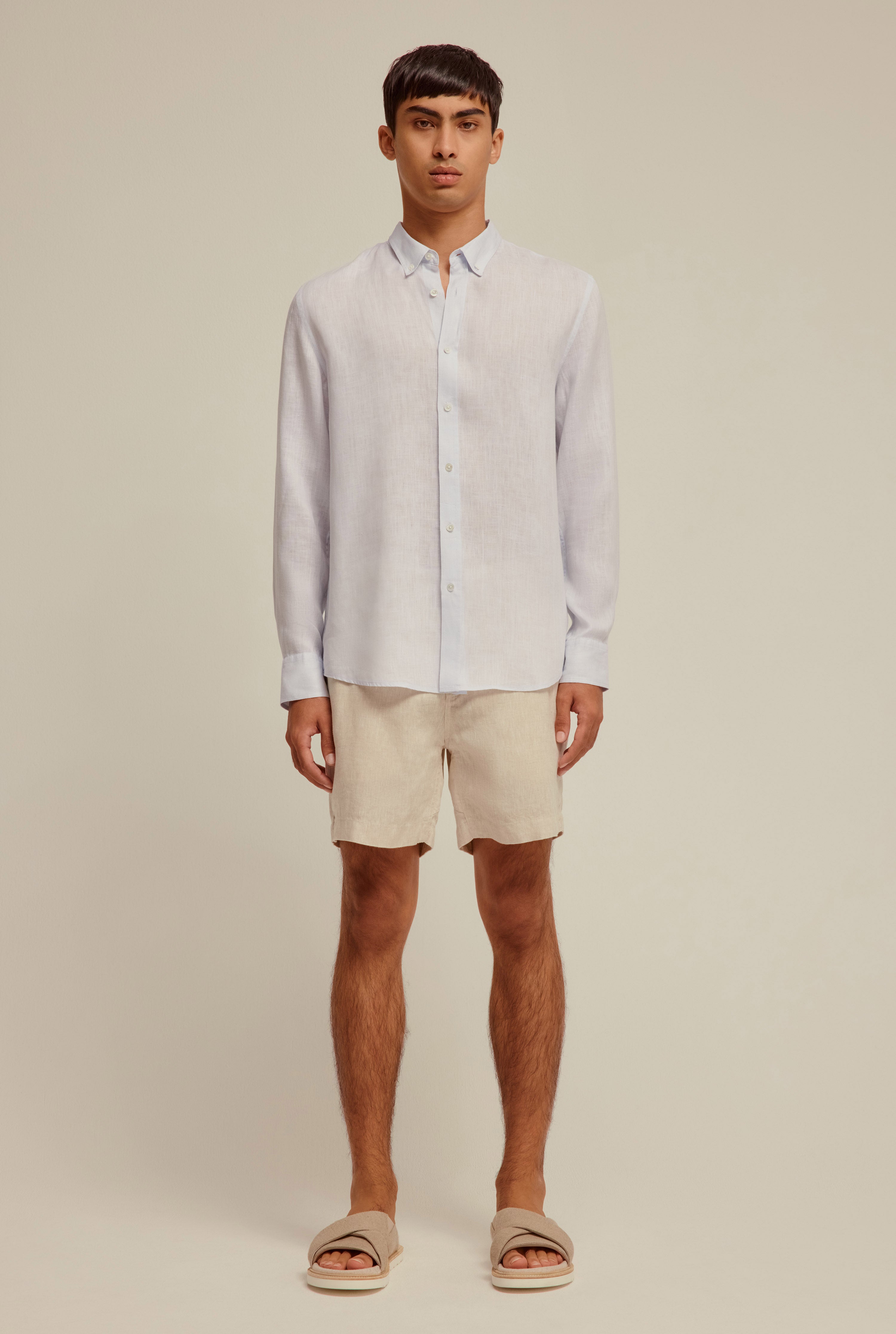 Side Tab Short - Sand Classic